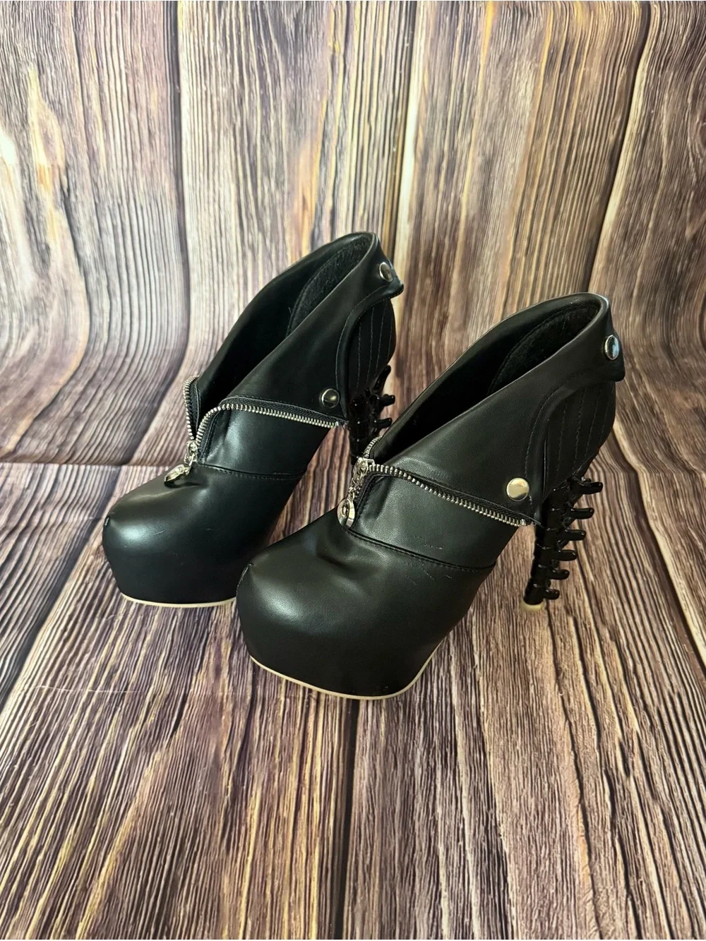 Show Story Platform Ankle Booties With Skeletal Spine Shaped Heel Size 8.5